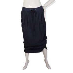Liberty Sage sporty skirt size small navy color ties at the waist NWT3